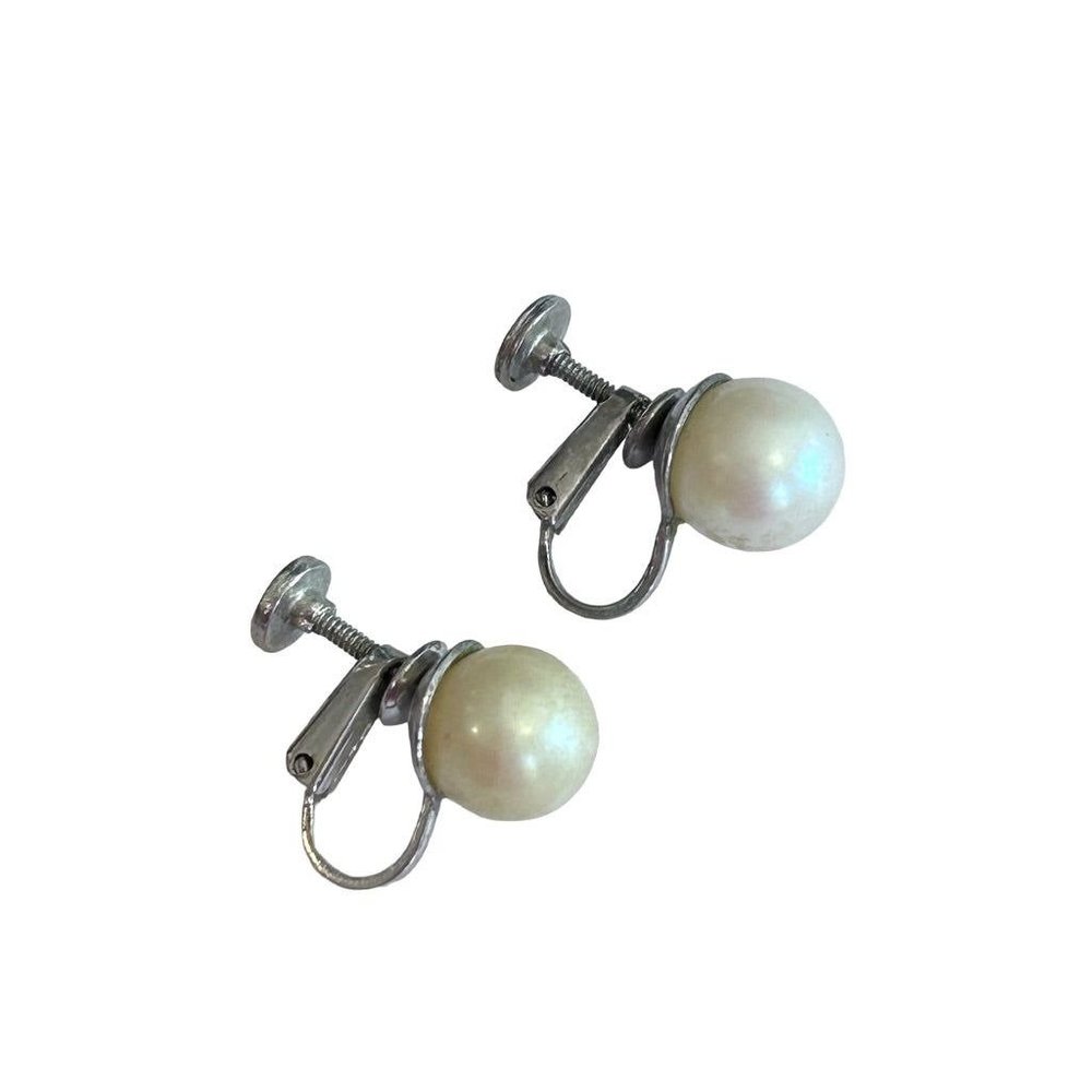 Vintage 1960s Faux Pearl Screwback Non-Pierced Earrings 3/8" Silvertone - Picture 2 of 6